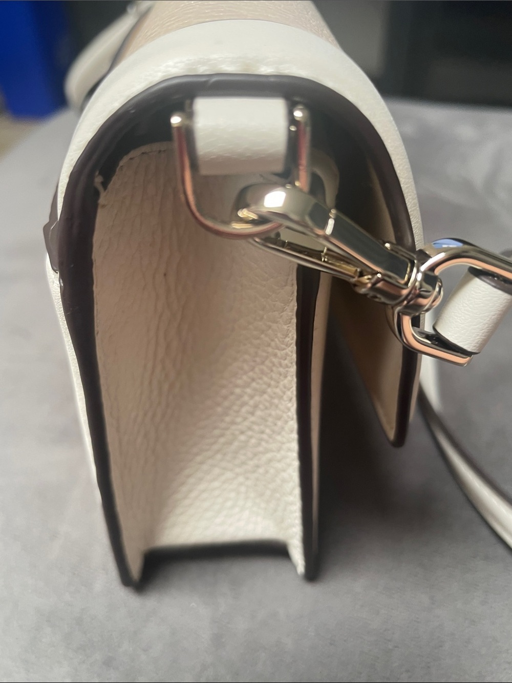 Small kate spade Cream and White Leather Tassel Crossbody - Picture 4 of 11